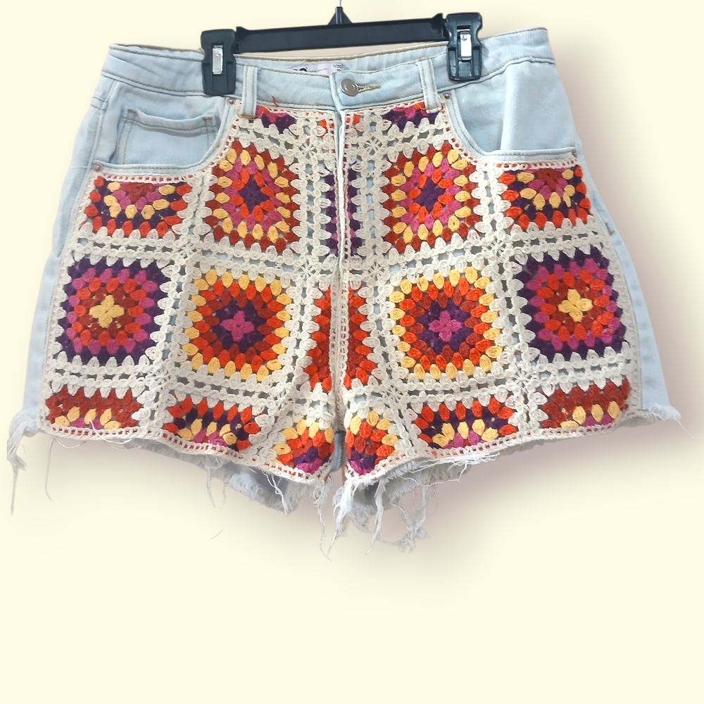 Colorful Crochet Patchwork Women High Waisted Cutoff Denim Shorts